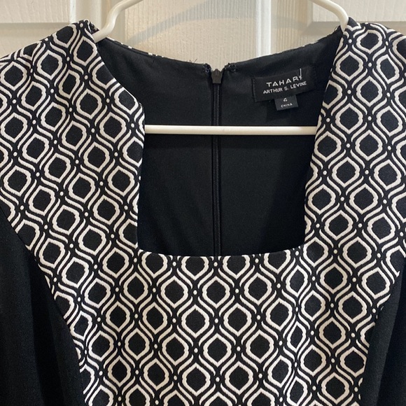 Beautiful suite dress perfect for the return to work, any evening event/wedding - Picture 2 of 4